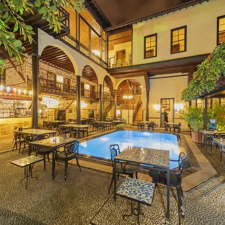 Amazing Flat Near Hadrians Gate Apartament Antalya