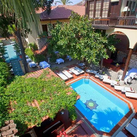 Amazing Flat Near Hadrians Gate דירה אנטליה